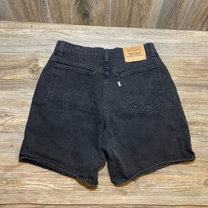 Levi's 950 Relaxed Fit Sz 16 High Waist Denim Shorts